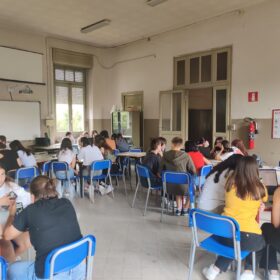 Al lavoro con un laboratorio mobile